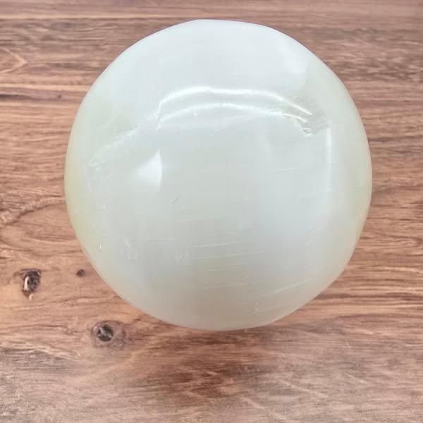 Sphère de sélénite