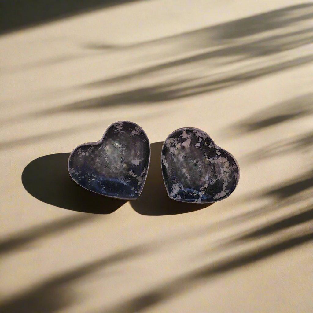 Indigo Gabbro Heart - Classic Variable